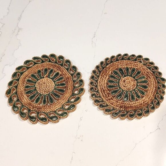 Round Woven Floral Trivets Set of 2 Vintage - Picture 2 of 8